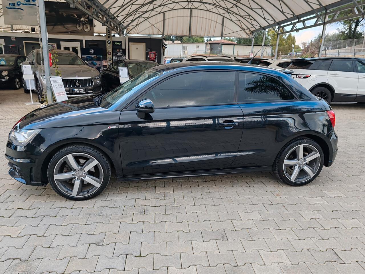 Audi A1 1.4 TFSI S tronic 119g Attraction