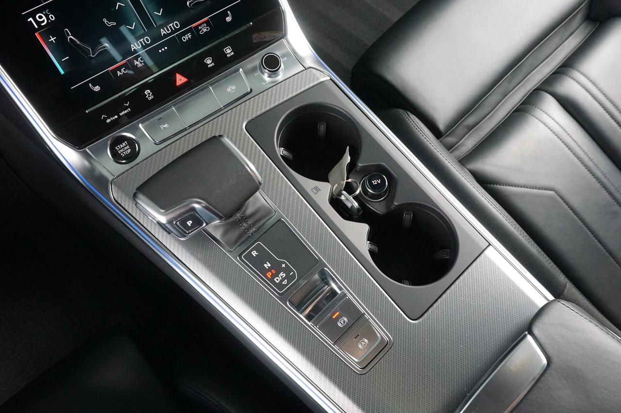 Audi A6 Avant 40 2.0 TDI S tronic Business Design
