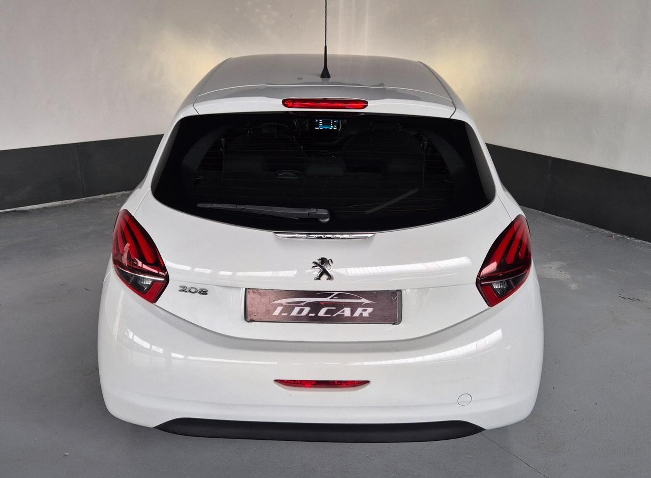 Peugeot 208 PureTech 82 5 porte Allure