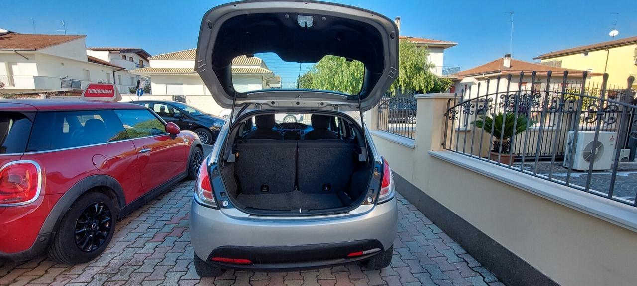 YPSILON 900 METANO ECOCHIC SCADENZA METANO NEL 2029 X NEOPATENTATI OK DISTRIBUZIONE