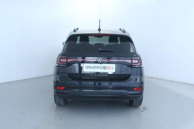 VOLKSWAGEN T-Cross 1.0 TSI 110 CV Sport - R-line