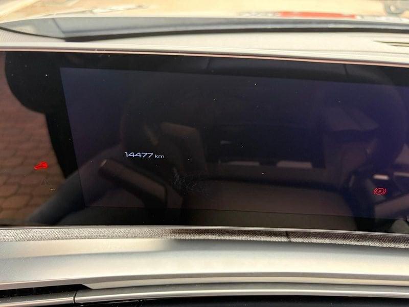 Peugeot 3008 Hybrid 136 GT e-DCS 6