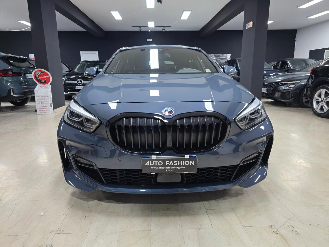 Bmw 118 118d 5p. Msport