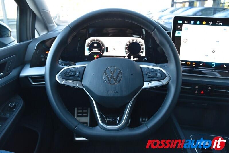 VOLKSWAGEN GOLF 8.5 2.0 TDI 150 CV DSG LIFE GOAL EDITION + I.Q LED