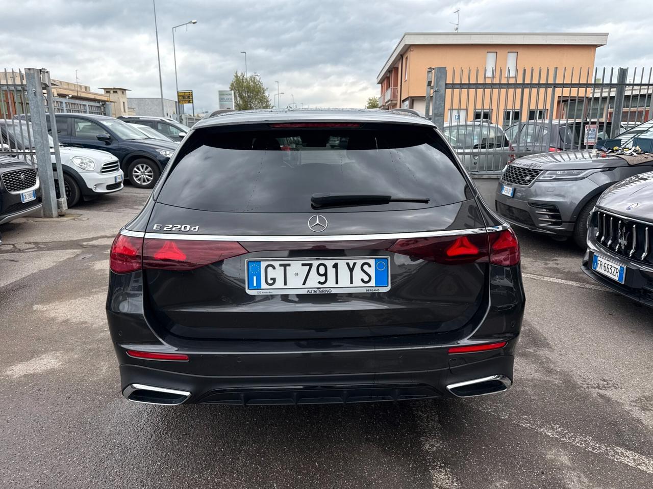 Mercedes-Benz E 220 d AMG Line Premium Plus auto