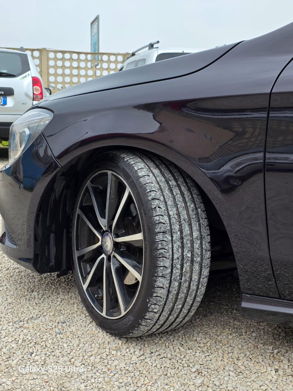 Mercedes CLA 200 CDI S.W. Automatic Premium Dark Night