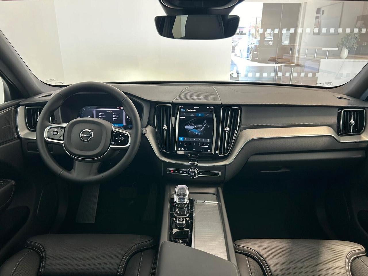 Volvo XC 60 T6 Recharge AWD Plug-in Hybrid aut. Ultra Black Edition