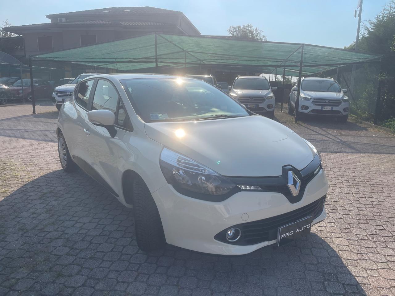 Renault Clio 1.2 75CV 5 porte Life