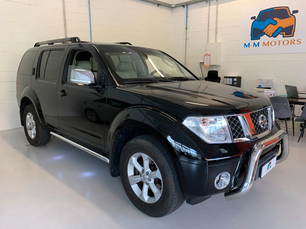 Nissan Pathfinder 2.5 dCi LE Platinum