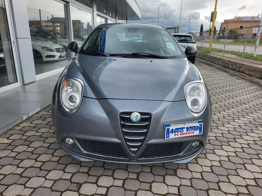 Alfa Romeo MiTo 1.6 JTDm 16V Distinctive Premium Pack