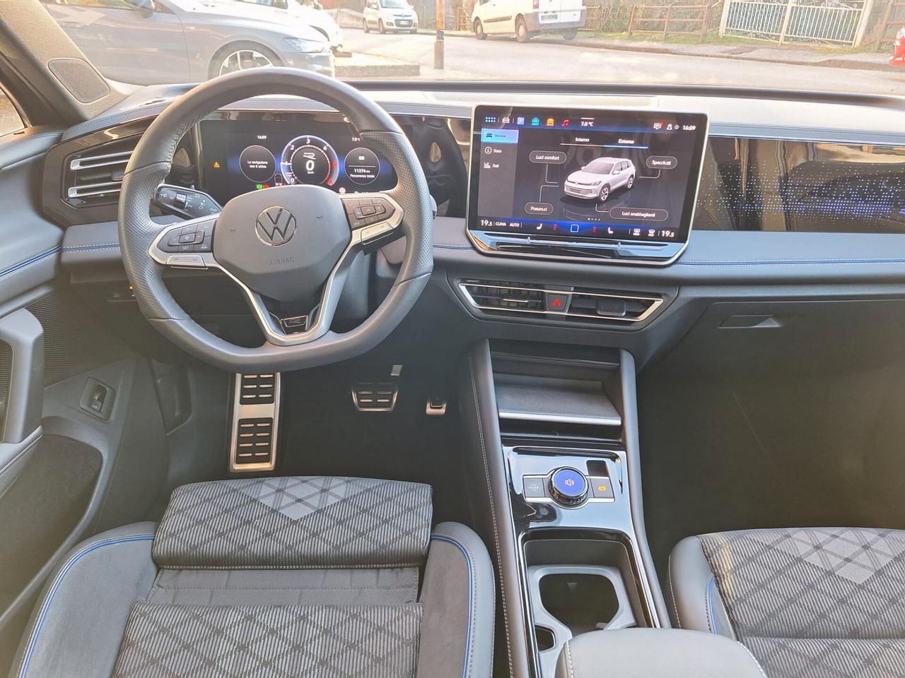 Volkswagen Tiguan 2.0 TDI 150 CV DSG R-Line Plus