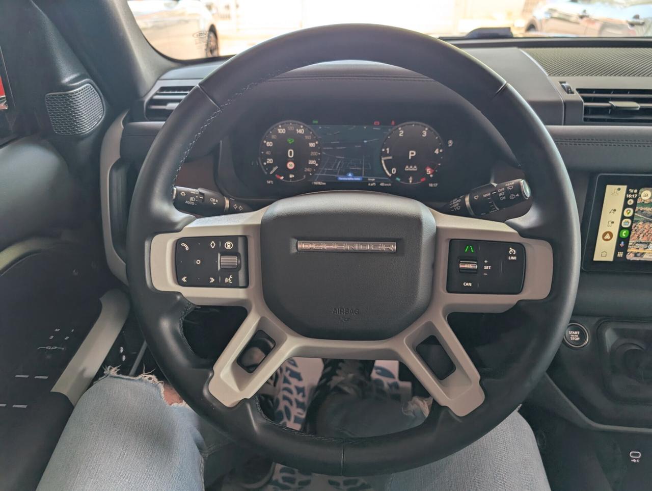 Land Rover Defender 110 3.0D I6 200 CV AWD Auto SE Autocarro N1