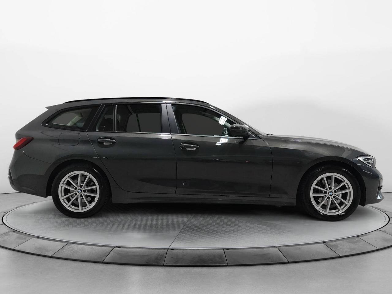 BMW Serie 3 318d Touring 48V Business Advantage