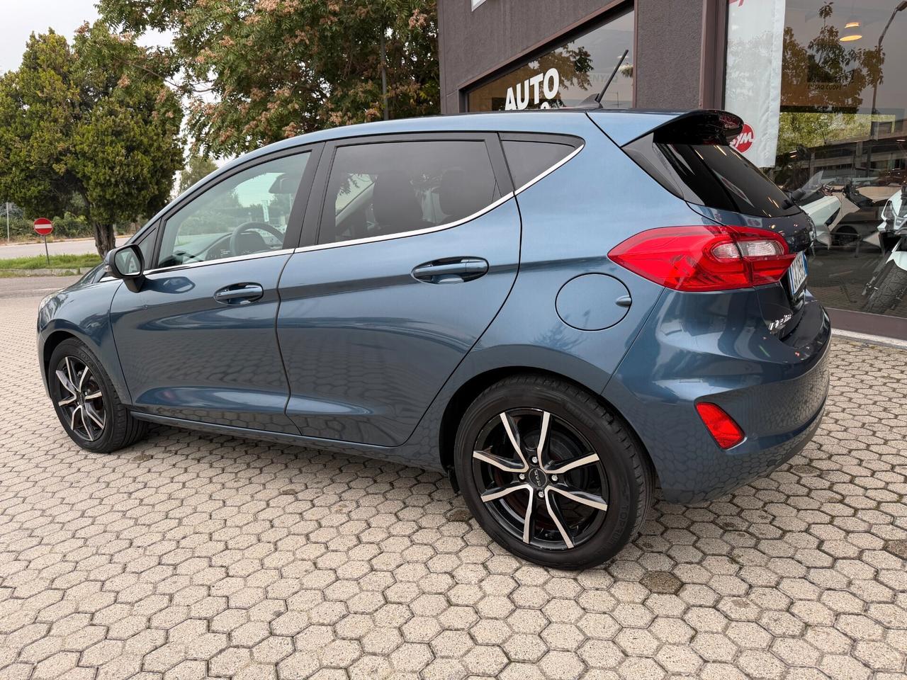 Ford Fiesta 1.1 75 CV GPL 5 porte Titanium