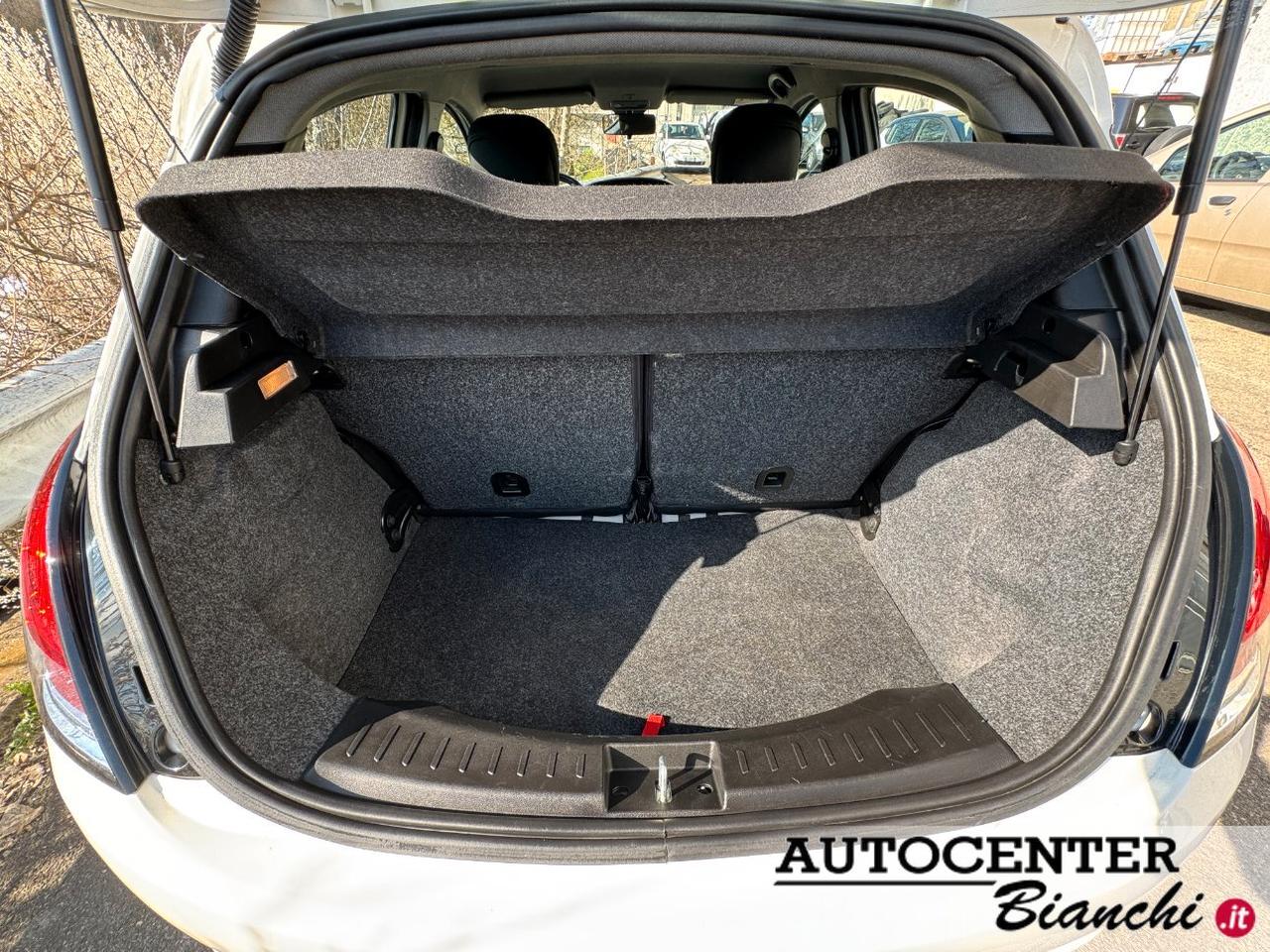 Lancia Ypsilon 5 Porte 1.0 firefly hybrid Gold s&s 70cv