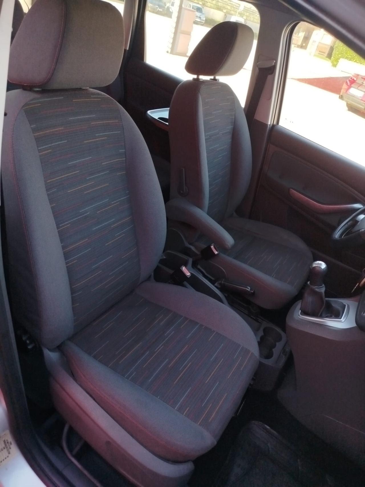 Ford C-Max Focus 1.6 TDCi (90CV) Titanium