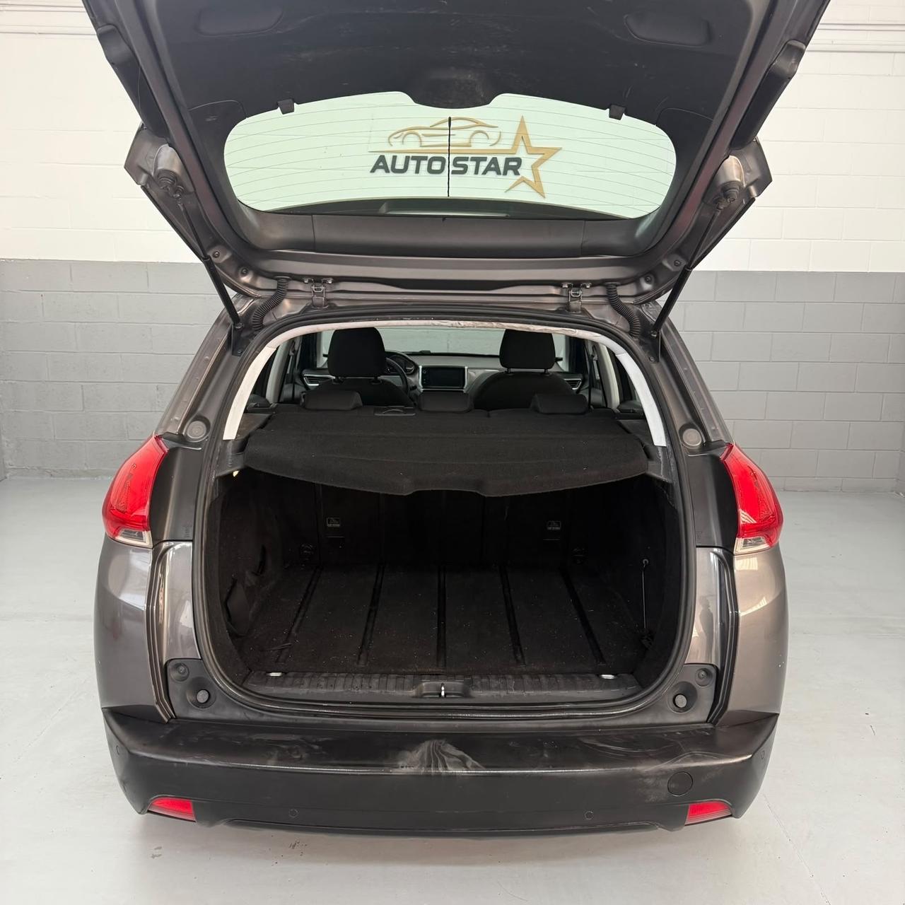 Peugeot 2008 1.2 VTi 82CV Allure EURO5 neopatentati