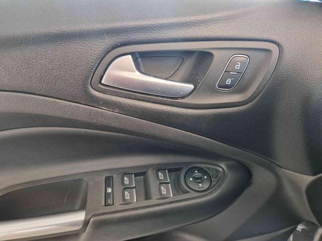 FORD Kuga 2.0 TDCI 120 CV S&S 2WD Powershift ST-Line