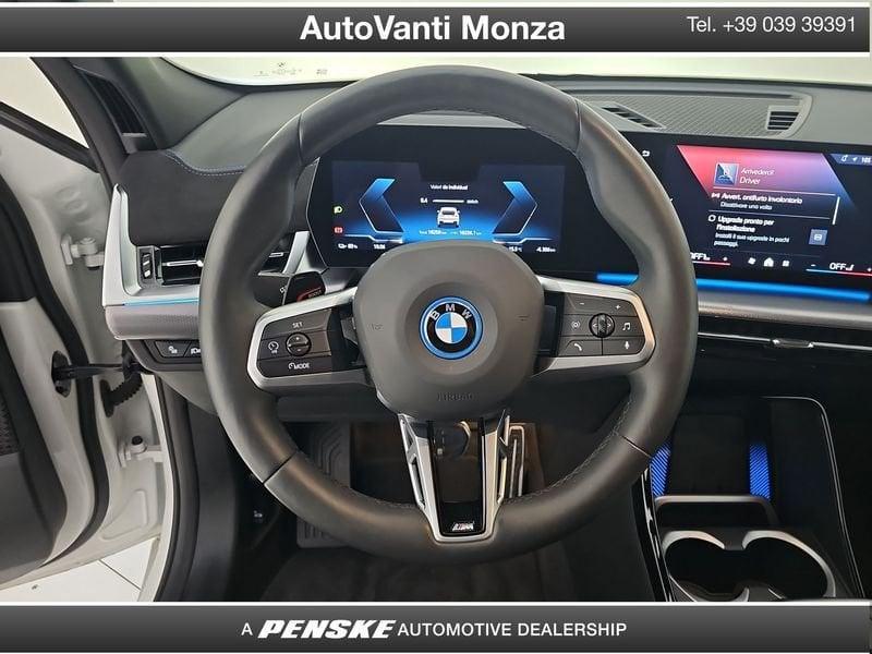 BMW iX2 eDrive 20 M Sport Pro