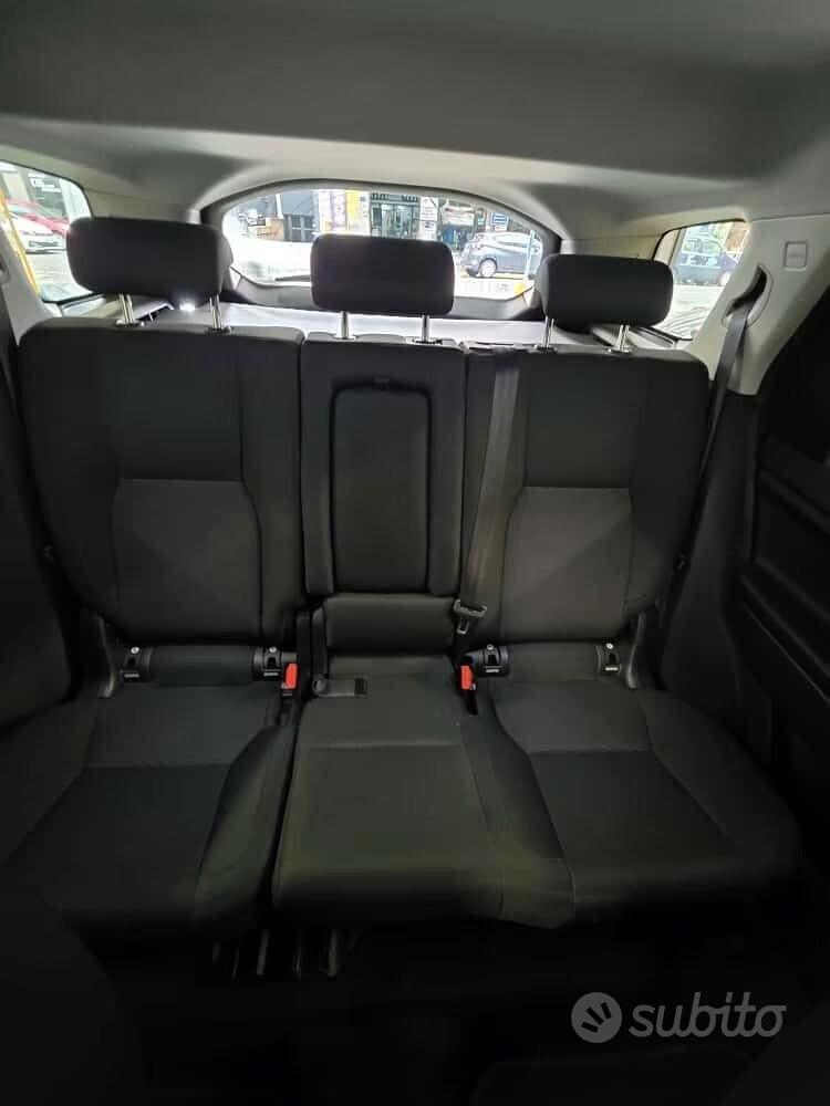 Land Rover Discovery Sport HSE Luxury StileMotori