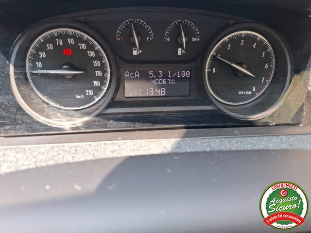 LANCIA Ypsilon 1.0 FireFly 5 porte S&S Hybrid Ecochic Silver