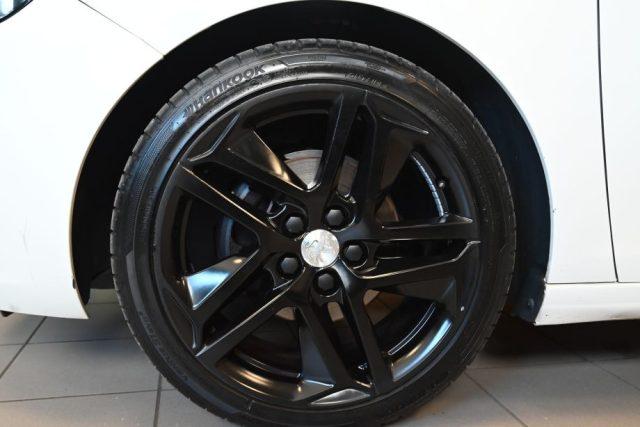 PEUGEOT 308 1.6E-HDI 116CV ACCESS S&S 5PT.NAVI CAM 18"LED FULL