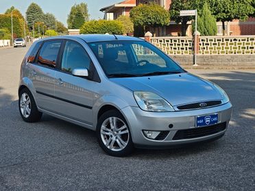 Ford Fiesta 1.4 TDCi 5p. Ghia Neopatentati 147.000km