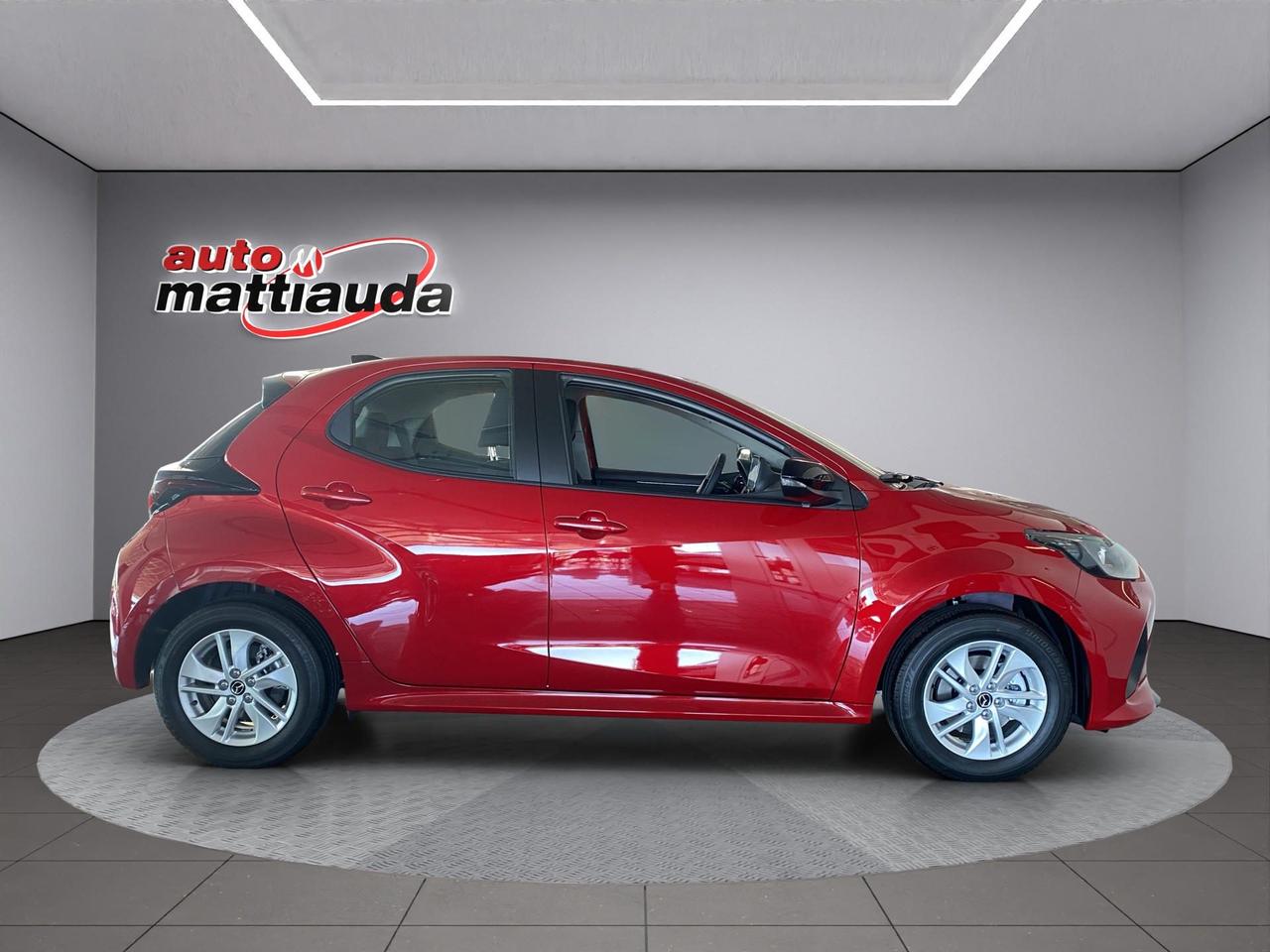 Mazda 2 1.5 vvt full hybrid electric Centre Line
