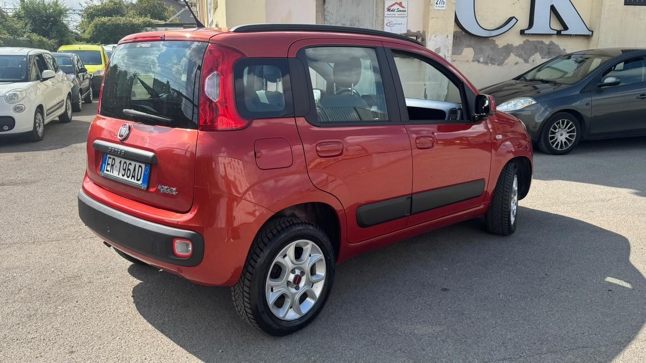 Fiat Panda 0.9 TwinAir Turbo Natural Power Lounge