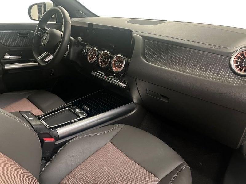 Mercedes-Benz EQA 300 4Matic Electric Art Advanced Plus