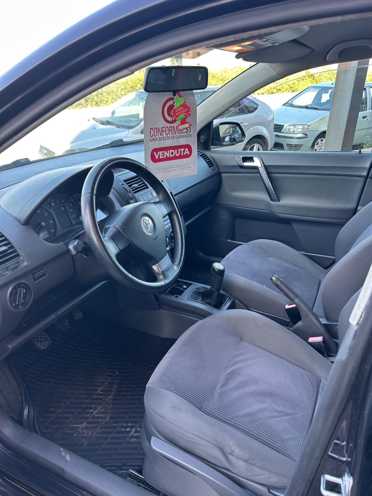 Volkswagen Polo 1.2/70CV 12V 5p. Comfortline