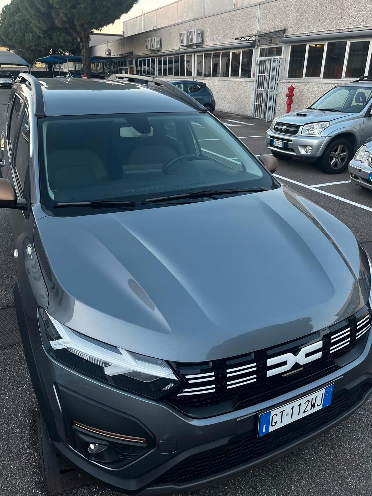 Dacia Jogger 1.6 Hybrid 140 7 posti Expression