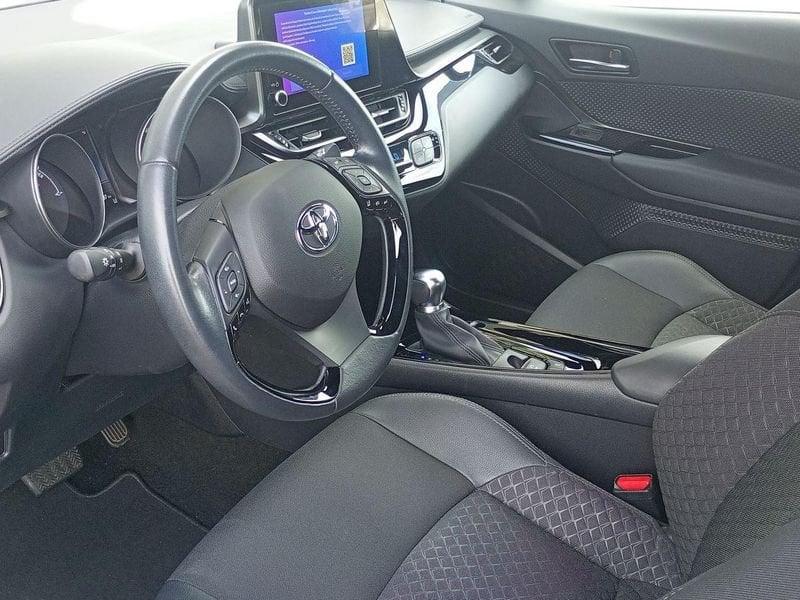 Toyota C-HR 2.0 Hybrid Trend E-CVT