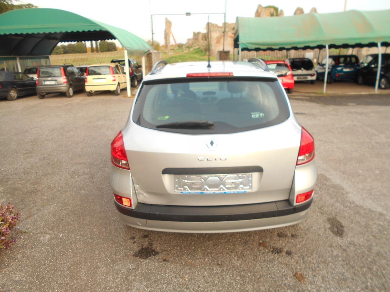 Renault Clio 1.2 16V SporTour CV 75 NEOPATENTATI