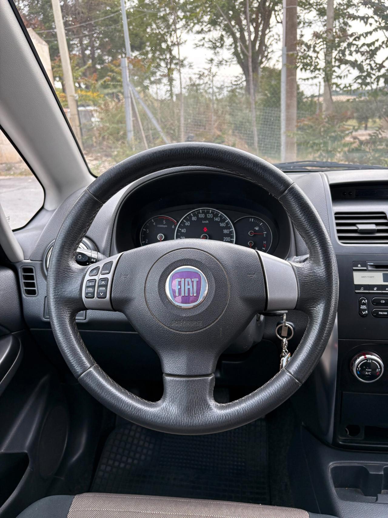 Fiat Sedici 4X4 1.9 MJT (GANCIO TRAINO)