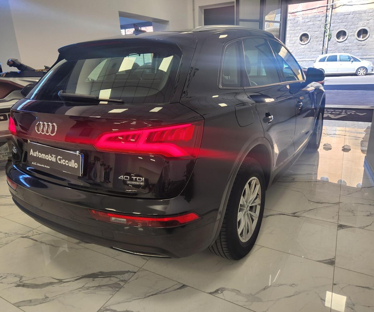 Audi Q5 2.0 TDI 190 CV quattro S tronic Business S