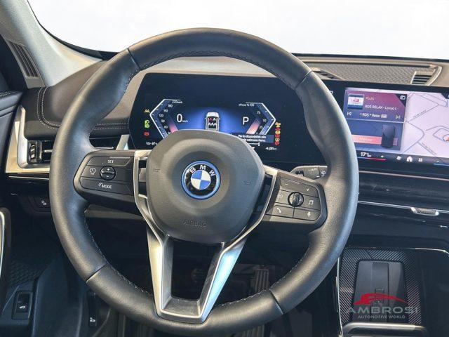 BMW iX1 eDrive20-Special Edition xLine Premium Package