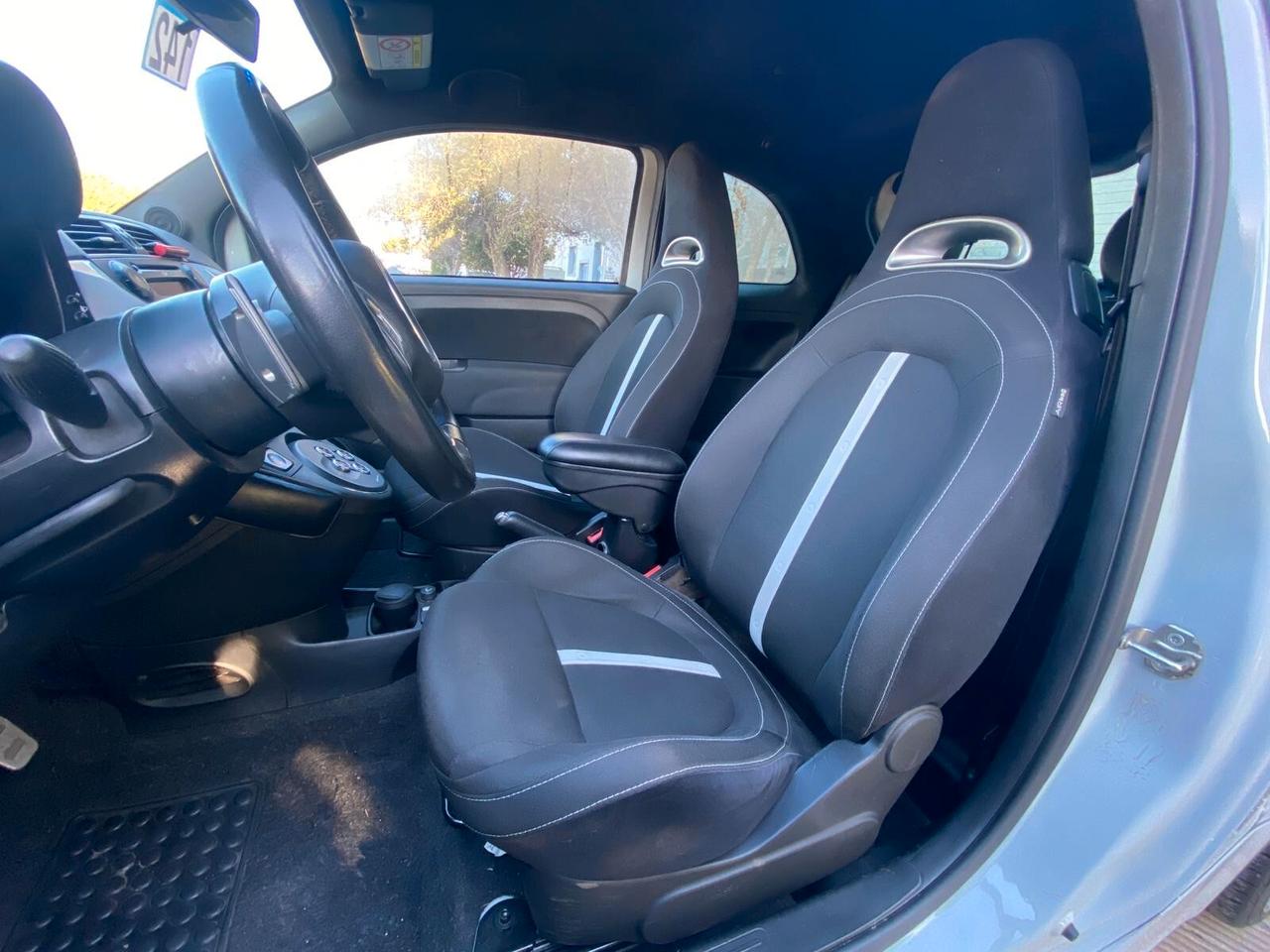 Abarth 500 1.4 Turbo T-Jet MTA Custom Turismo