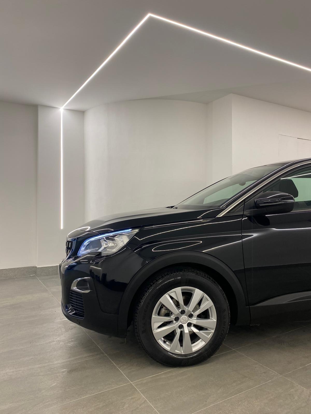 Peugeot 3008 BlueHDi 130 S&S EAT8 Business