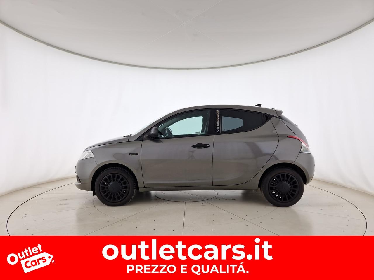 Lancia Ypsilon 1.2 silver 69cv