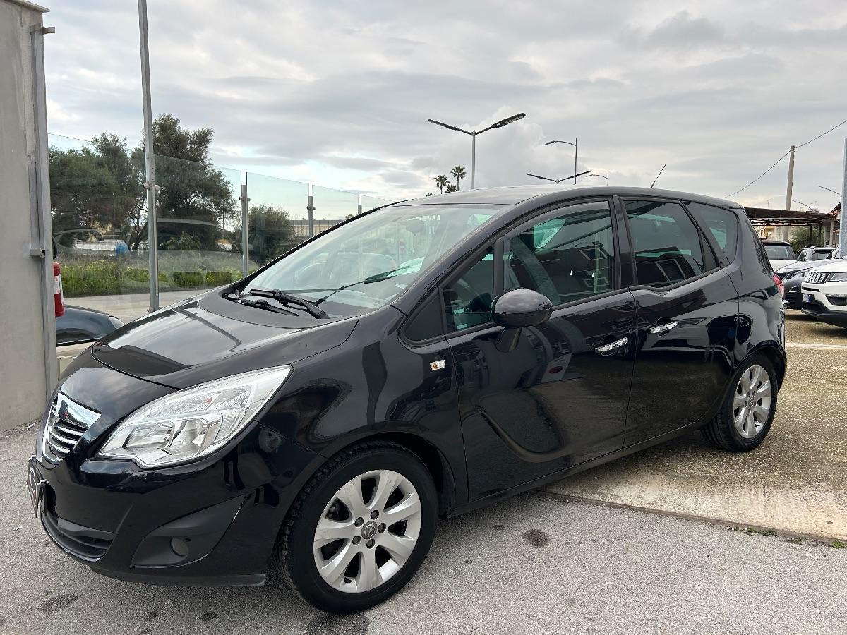 OPEL - Meriva - 1.7 CDTI 130CV b-color Panoramic