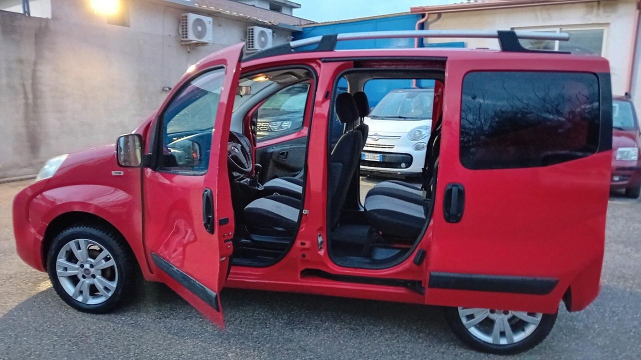 Fiat qubo 5P-1.4 metano emoticon-12/2010