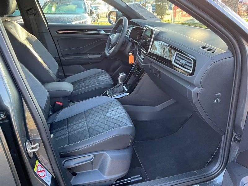 Volkswagen T-Roc 1.5 TSI ACT R-Line DSG Navi Camera 17"