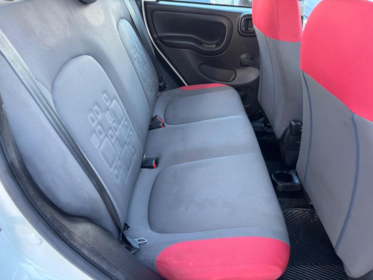 FIAT PANDA 1.2 BENZINA LOUNGE
