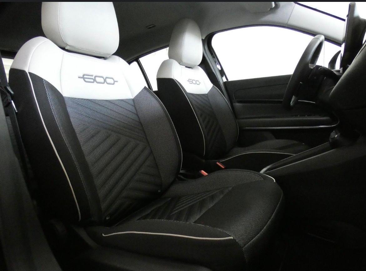 Fiat 600 Hybrid 100 CV DCT MHEV