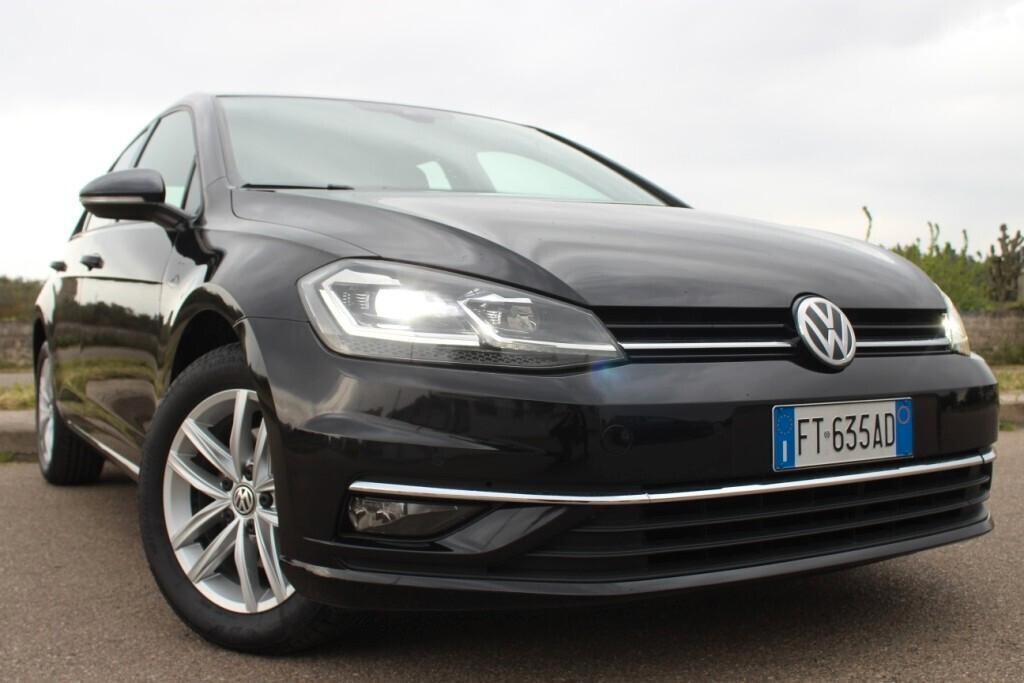 VOLKSWAGEN Golf 1.6 TDI DSG *FULL LED *KEYLESS