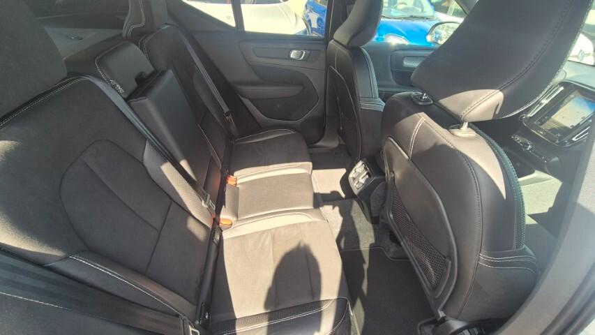 Volvo XC40 D3 Geartronic R-design - 2019