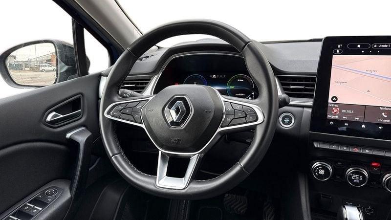 Renault Captur 1.6 E-Tech hybrid Techno Fast Track 145cv auto