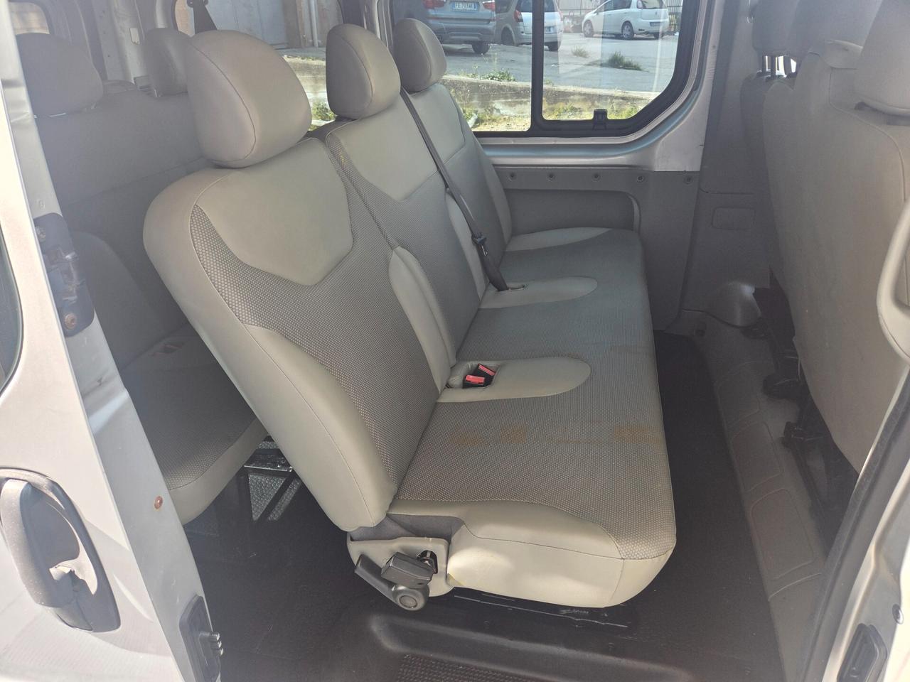 OPEL VIVARO 9 POSTI 2.0 115 CV KM CERTIFICATI