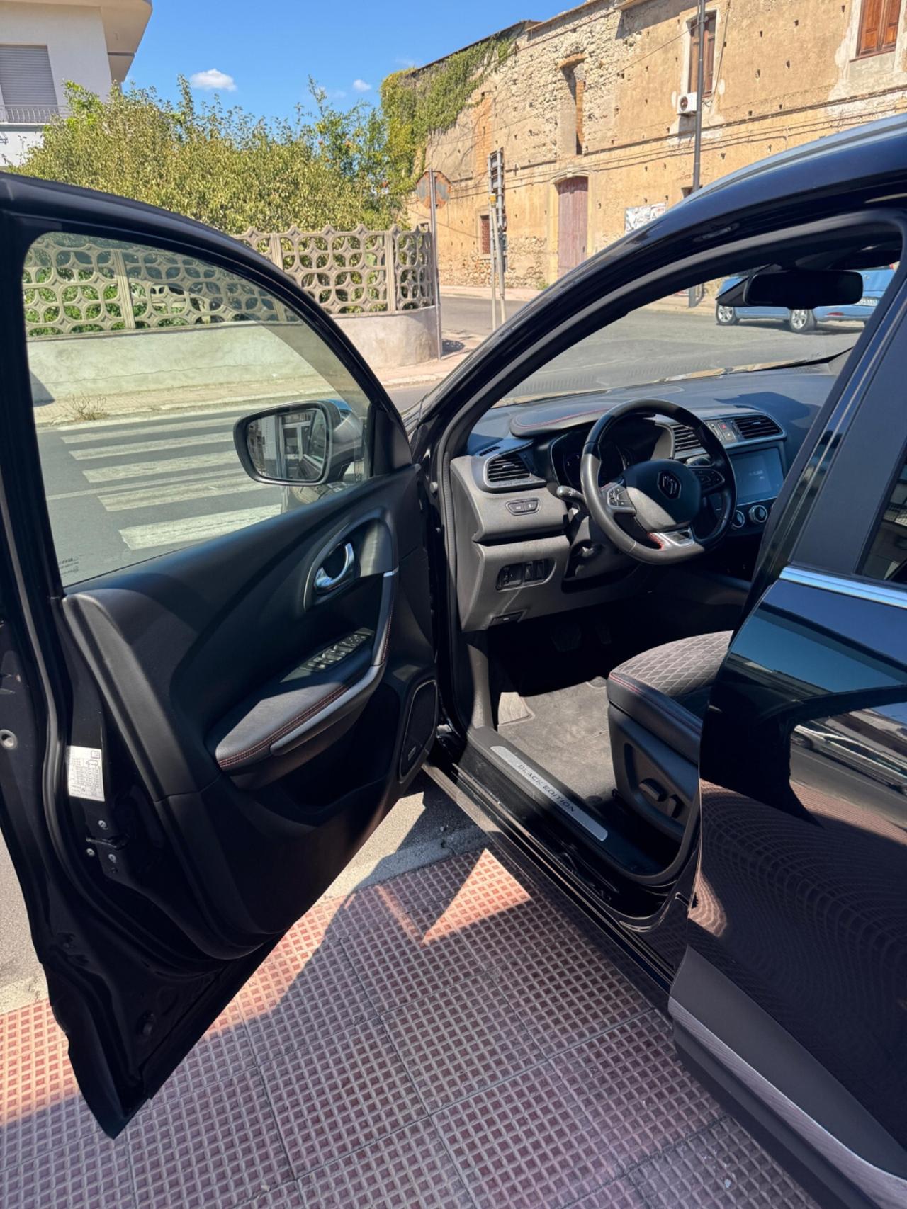 Renault Kadjar Blue dCi 8V 115CV Black Edition